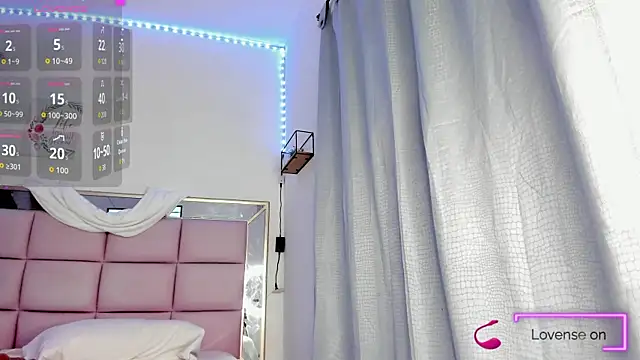 Snapshot of Keyla_Spencer chatting on October 9, 2025, 12:06 pm Keyla Spencer online show from October 9, 2025, 12:06 pm