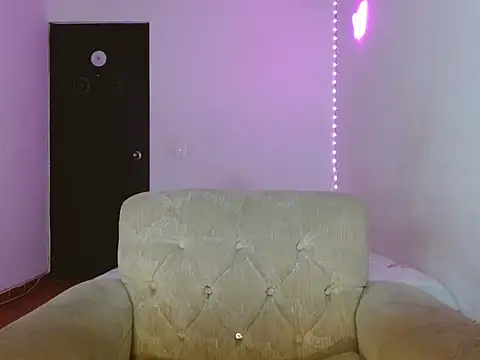 lucydreamm online show from January 17, 2026, 12:58 am