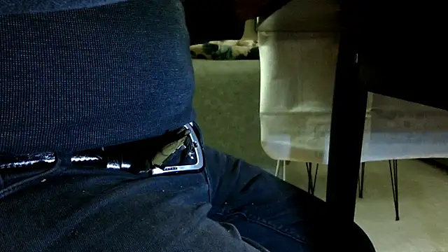 Snapshot of by-panic chatting on October 13, 2025, 9:27 pm by-panic online show from October 13, 2025, 9:27 pm