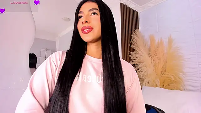 Snapshot of IsabelleFoxx_ chatting on February 1, 2026, 10:30 pm IsabelleFoxx online show from February 1, 2026, 10:30 pm