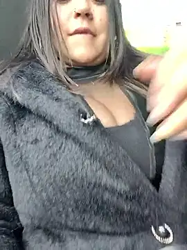 Cristal  04 online show from March 11, 2026, 2:55 pm