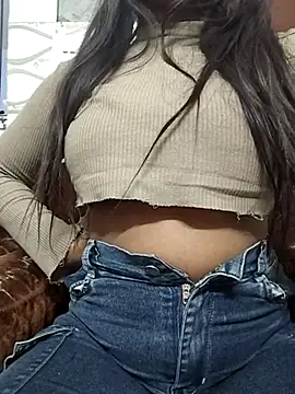 MohiniHott online show from March 5, 2025, 10:00 am