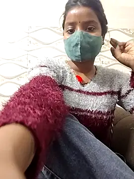 MohiniHott online show from March 5, 2025, 1:06 pm