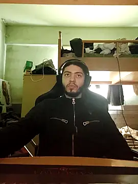 Snapshot of kleineid77 chatting on March 1, 2026, 11:32 am kleineid77 online show from March 1, 2026, 11:32 am