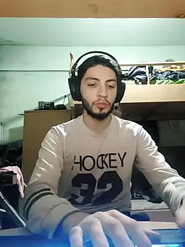 Snapshot of kleineid77 chatting on January 6, 2026, 10:47 pm kleineid77 online show from January 6, 2026, 10:47 pm