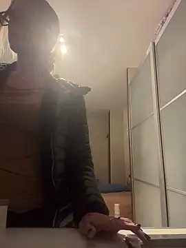 casalinga88 online show from October 7, 2025, 7:04 pm