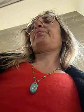 casalinga88 online show from April 14, 2026, 4:56 pm