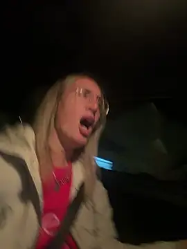 casalinga88 online show from February 27, 2026, 9:14 pm