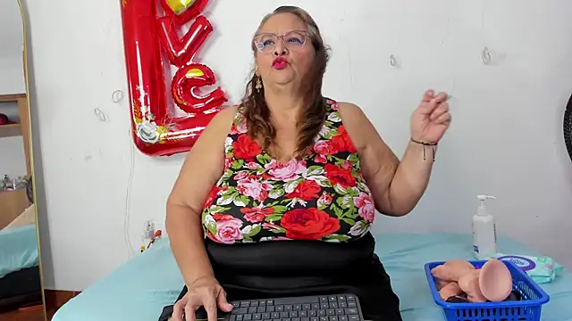 Snapshot of BBW_salome chatting on July 2, 2026, 7:31 pm BBW salome online show from July 2, 2026, 7:31 pm