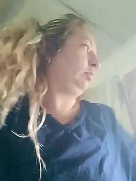 xWhoreAbleX Pika online show from March 7, 2025, 10:54 pm