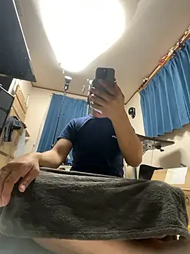 Snapshot of tokimori chatting on November 3, 2025, 1:26 pm tokimori online show from November 3, 2025, 1:26 pm