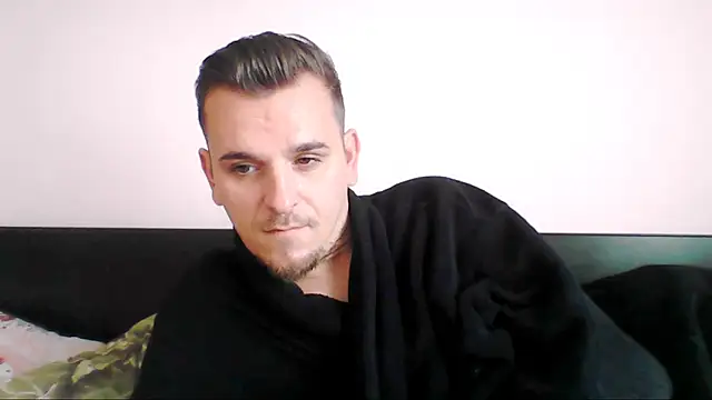 Huge cock22cm online show from September 29, 2025, 7:59 am