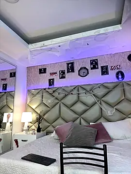 Brenda Garcia online show from October 13, 2025, 7:15 pm