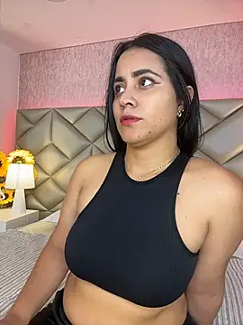 Brenda Garcia online show from October 7, 2025, 8:10 pm