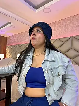 Snapshot of Brenda_Garcia chatting on January 6, 2026, 8:13 pm Brenda Garcia online show from January 6, 2026, 8:13 pm