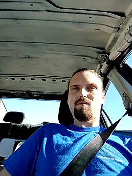 Snapshot of VitaminDrewFl chatting on February 9, 2026, 9:02 pm VitaminDrewFl online show from February 9, 2026, 9:02 pm