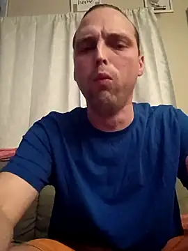 Snapshot of VitaminDrewFl chatting on March 6, 2026, 12:00 pm VitaminDrewFl online show from March 6, 2026, 12:00 pm