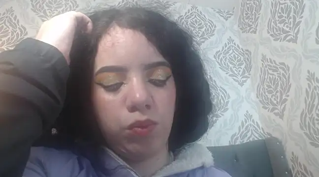 EmmaCowperr online show from March 21, 2025, 2:51 pm