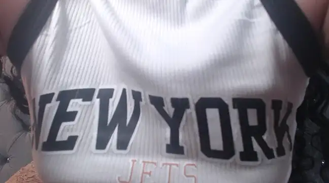 EmmaCowperr online show from February 24, 2025, 7:52 pm