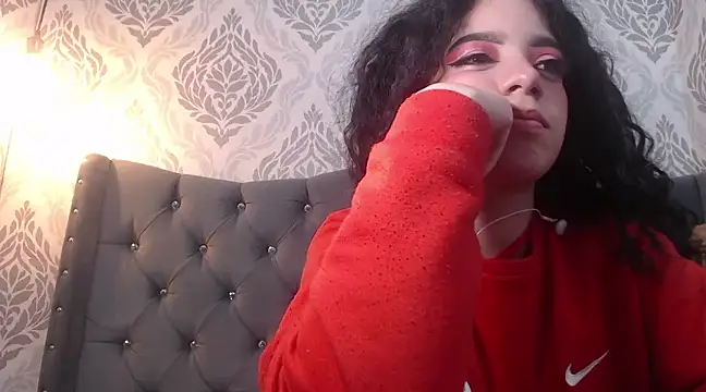 EmmaCowperr online show from March 10, 2025, 2:48 pm