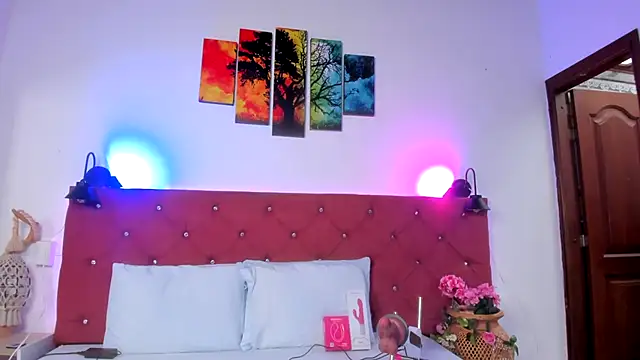 Ruth harvey  online show from November 30, 2025, 1:45 pm