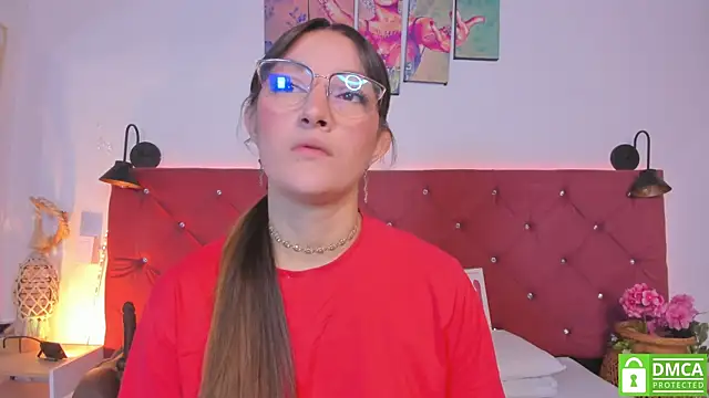 Ruth harvey  online show from July 13, 2026, 1:32 pm