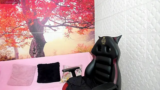 Alessandraa ferri  online show from February 1, 2025, 9:19 pm