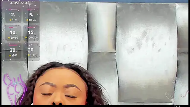 CamilaBenitez online show from October 3, 2025, 1:31 am