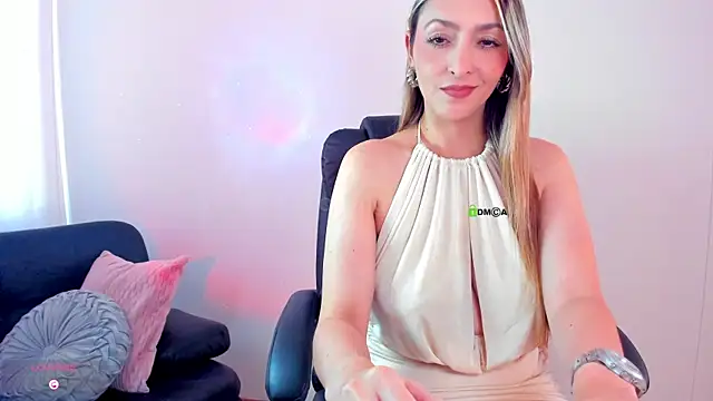 Anttonia Rose online show from December 1, 2025, 5:36 pm