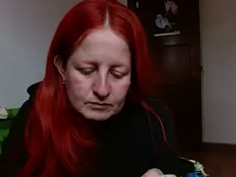 Snapshot of ViioletaMora chatting on September 8, 2025, 5:23 pm ViioletaMora online show from September 8, 2025, 5:23 pm