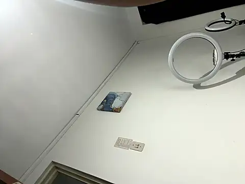 alice love052 online show from March 21, 2026, 6:47 am