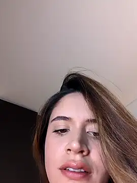 maliciaworld online show from September 10, 2025, 8:08 pm