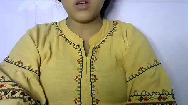 Snapshot of Princess_noorjahan chatting on November 9, 2025, 9:35 am Princess noorjahan online show from November 9, 2025, 9:35 am