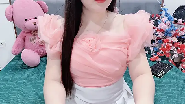 Funikio online show from April 12, 2026, 1:20 am