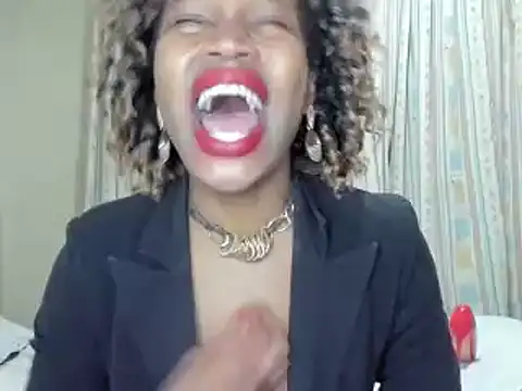 AfricanSquirtingQueen online show from November 16, 2025, 5:17 pm