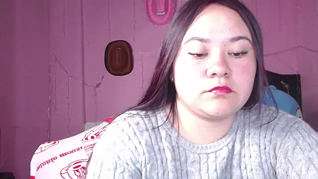 NikkiRous  online show from March 8, 2025, 6:47 pm