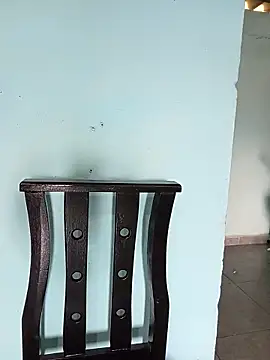 Lara Asher online show from October 19, 2025, 4:10 pm