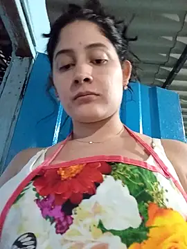 Lara Asher online show from October 8, 2025, 11:05 pm