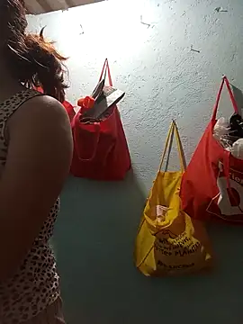 Lara Asher online show from September 9, 2025, 5:55 pm