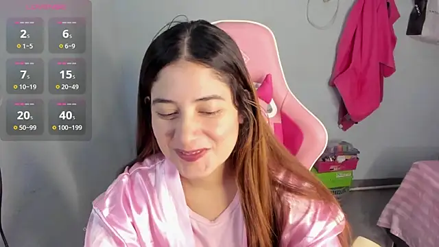 Lara Asher online show from March 6, 2025, 10:41 am