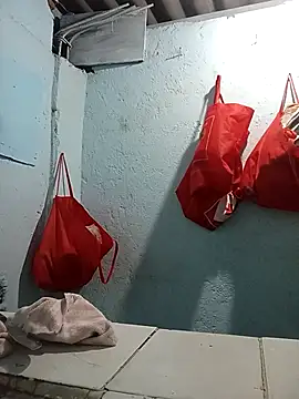 Lara Asher online show from September 18, 2025, 1:52 am