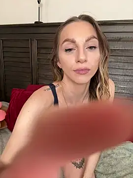 BrattyBae xo online show from March 21, 2025, 7:46 pm