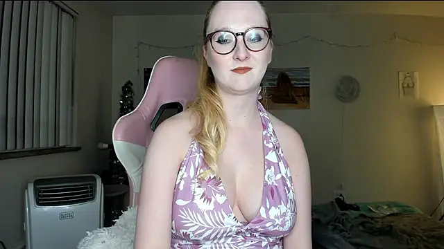 Snapshot of AudreyMadisonX chatting on February 18, 2025, 5:09 am AudreyMadisonX online show from February 18, 2025, 5:09 am