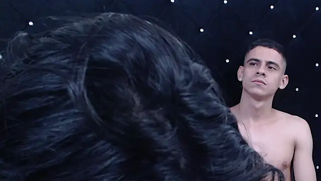 YeraldinAndJos online show from November 14, 2025, 5:22 am