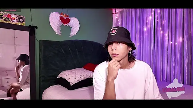 KokoAndRin online show from November 7, 2025, 7:13 am