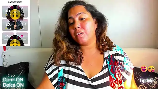 isobeladams20 online show from September 19, 2025, 10:52 am