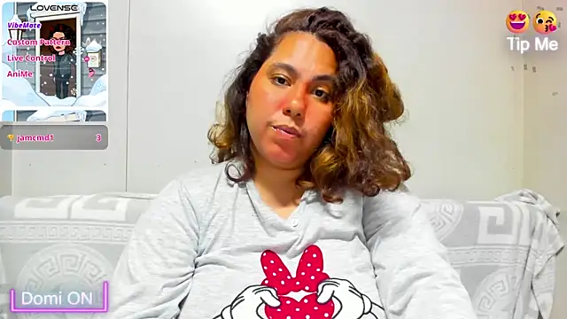 isobeladams20 online show from February 23, 2025, 10:53 pm