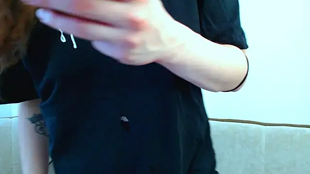 Helen Adams  online show from March 21, 2025, 8:28 am