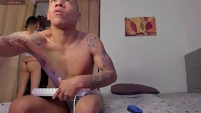 Snapshot of its_me_miley chatting on September 18, 2025, 1:36 pm its me miley online show from September 18, 2025, 1:36 pm