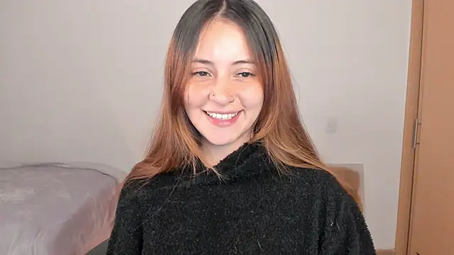 Snapshot of annie_mora chatting on October 19, 2025, 4:37 am annie mora online show from October 19, 2025, 4:37 am